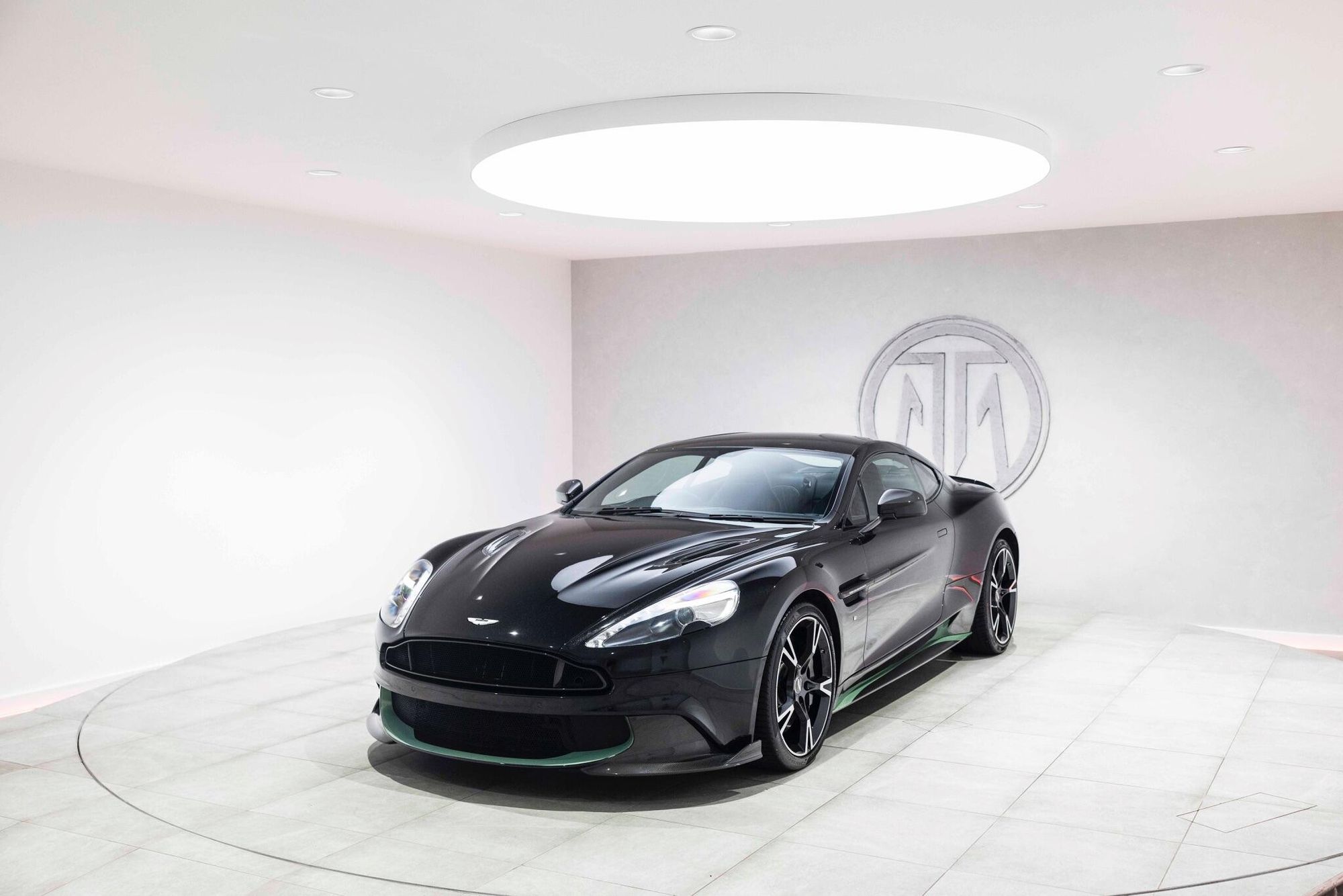 ASTON MARTIN VANQUISH COUPE V12 [595] S 2+0 2dr Touchtronic Auto for sale UK - Slide 7