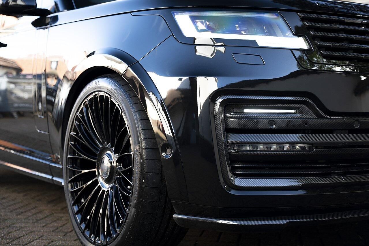 LAND ROVER RANGE ROVER ESTATE 3.0 P400 Autobiography 4dr Auto for sale UK - Slide 5