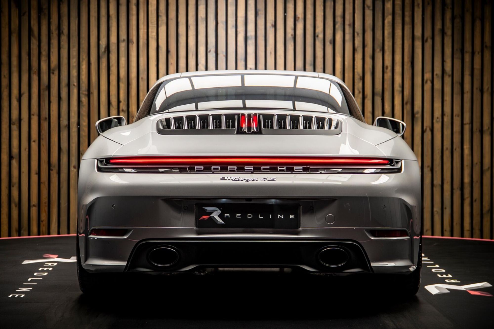PORSCHE 911 [992] TARGA 4 S 2dr PDK for sale UK - Slide 6