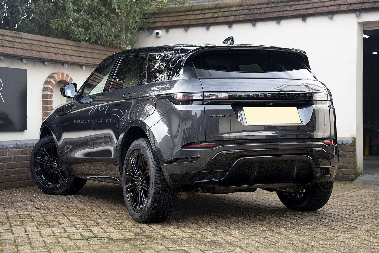 LAND ROVER RANGE ROVER EVOQUE HATCHBACK 1.5 P300e Dynamic HSE 5dr Auto for sale UK - Slide 5