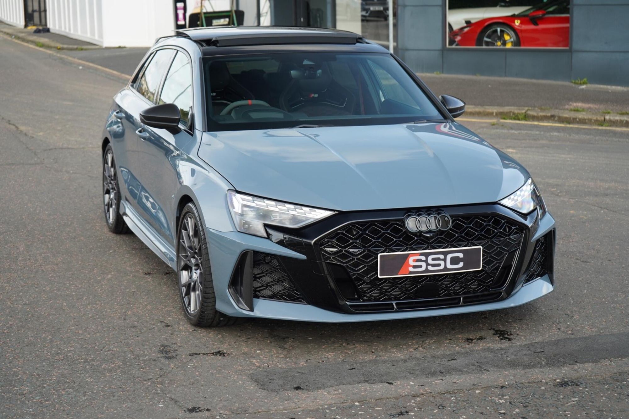 AUDI RS3 RS 3 SPORTBACK RS 3 TFSI Quattro Carbon Vorsprung 5dr S Tronic for sale UK - Slide 4