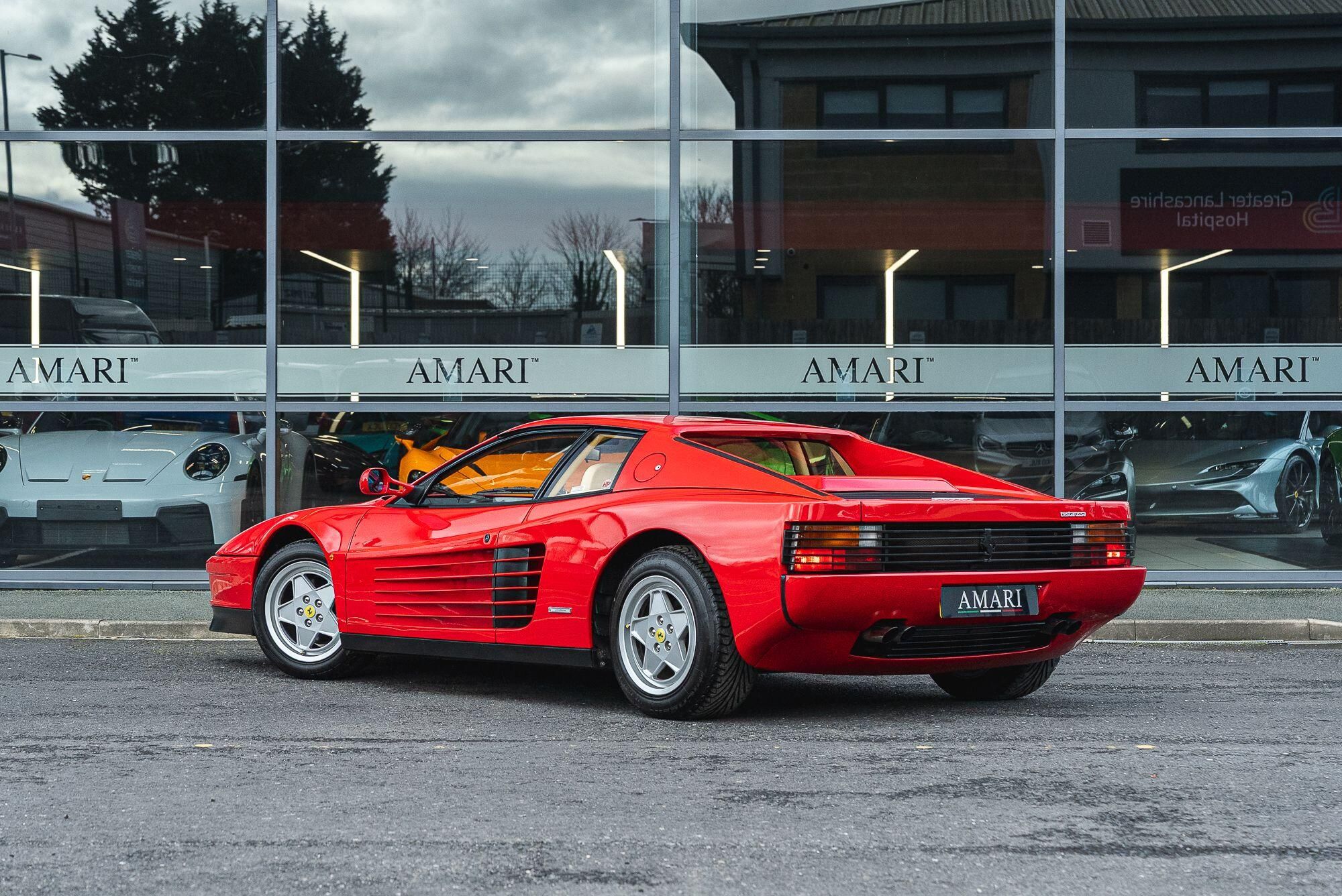 FERRARI TESTAROSSA COUPE 2dr for sale UK - Slide 4