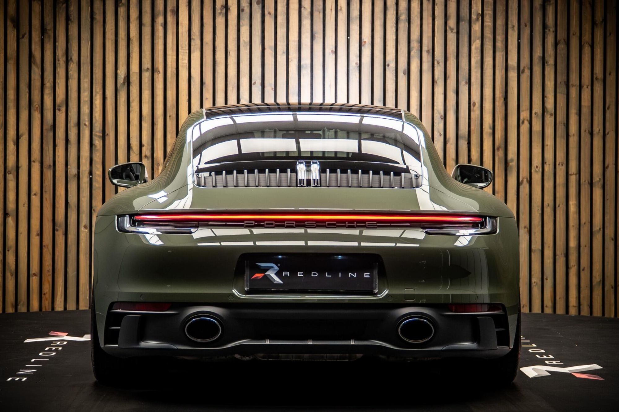 PORSCHE 911 [992] CARRERA COUPE GTS 2dr PDK for sale UK - Slide 6