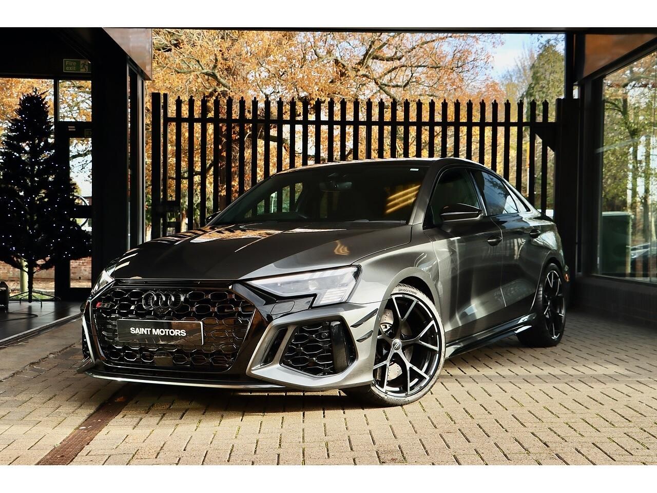 AUDI RS3 RS 3 SALOON RS 3 TFSI Quattro Vorsprung 4dr S Tronic for sale UK - Slide 3