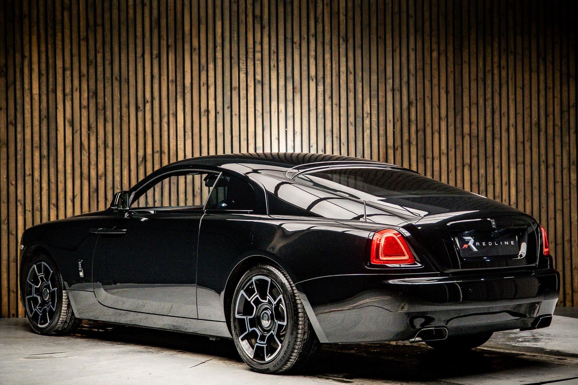 ROLLS-ROYCE WRAITH COUPE Black Badge 2dr Auto for sale UK - Slide 3