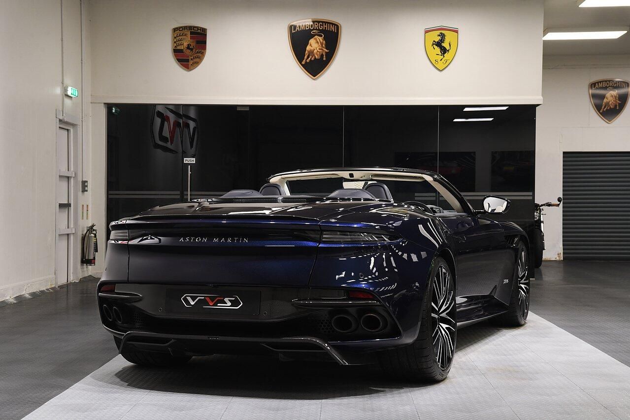 ASTON MARTIN DBS CONVERTIBLE V12 Superleggera 2dr Volante Touchtronic Auto for sale UK - Slide 3
