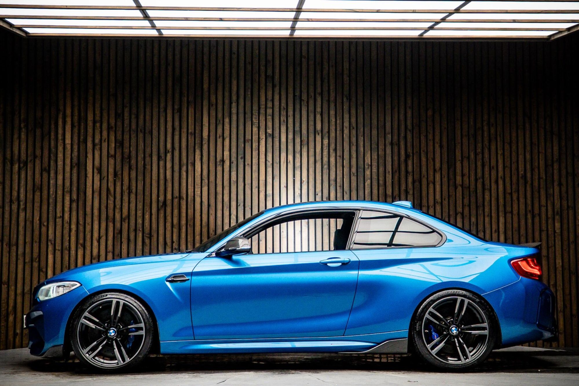 BMW M2 COUPE M2 2dr DCT for sale UK - Slide 7