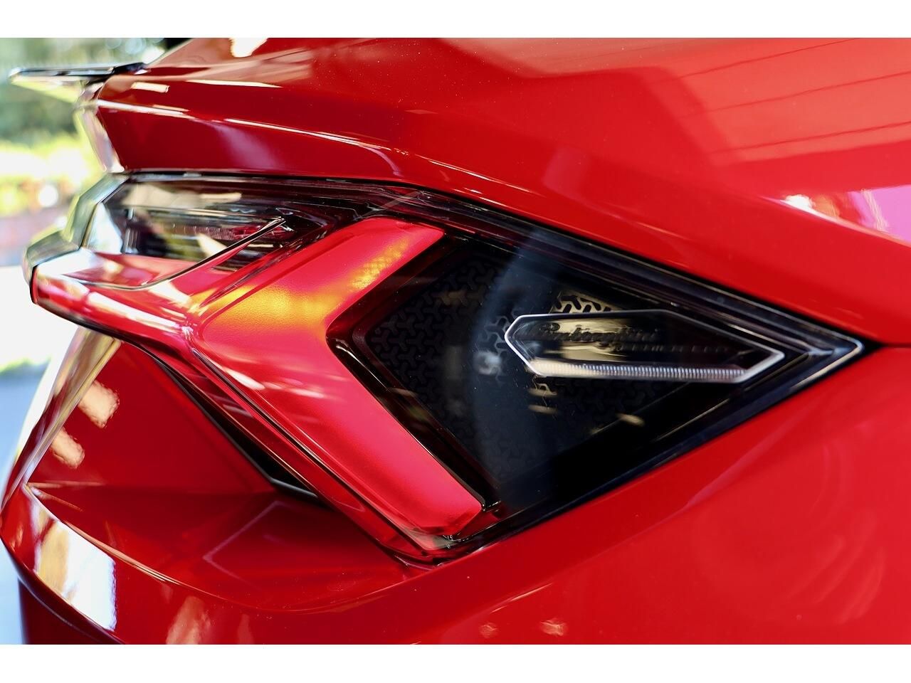 LAMBORGHINI URUS ESTATE 4.0T FSI V8 5dr Auto for sale UK - Slide 7