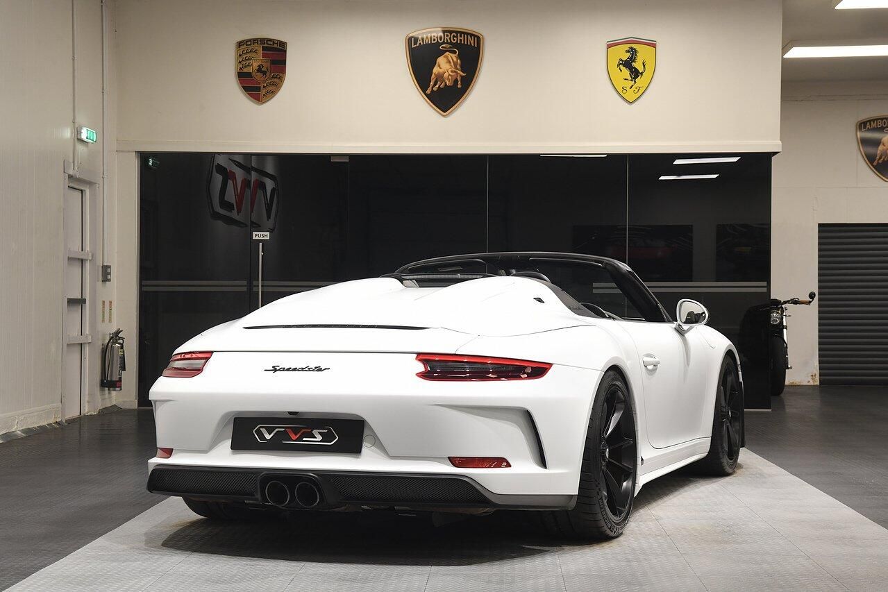 PORSCHE 911 [991] SPEEDSTER SPECIAL EDITIONS 2dr for sale UK - Slide 3
