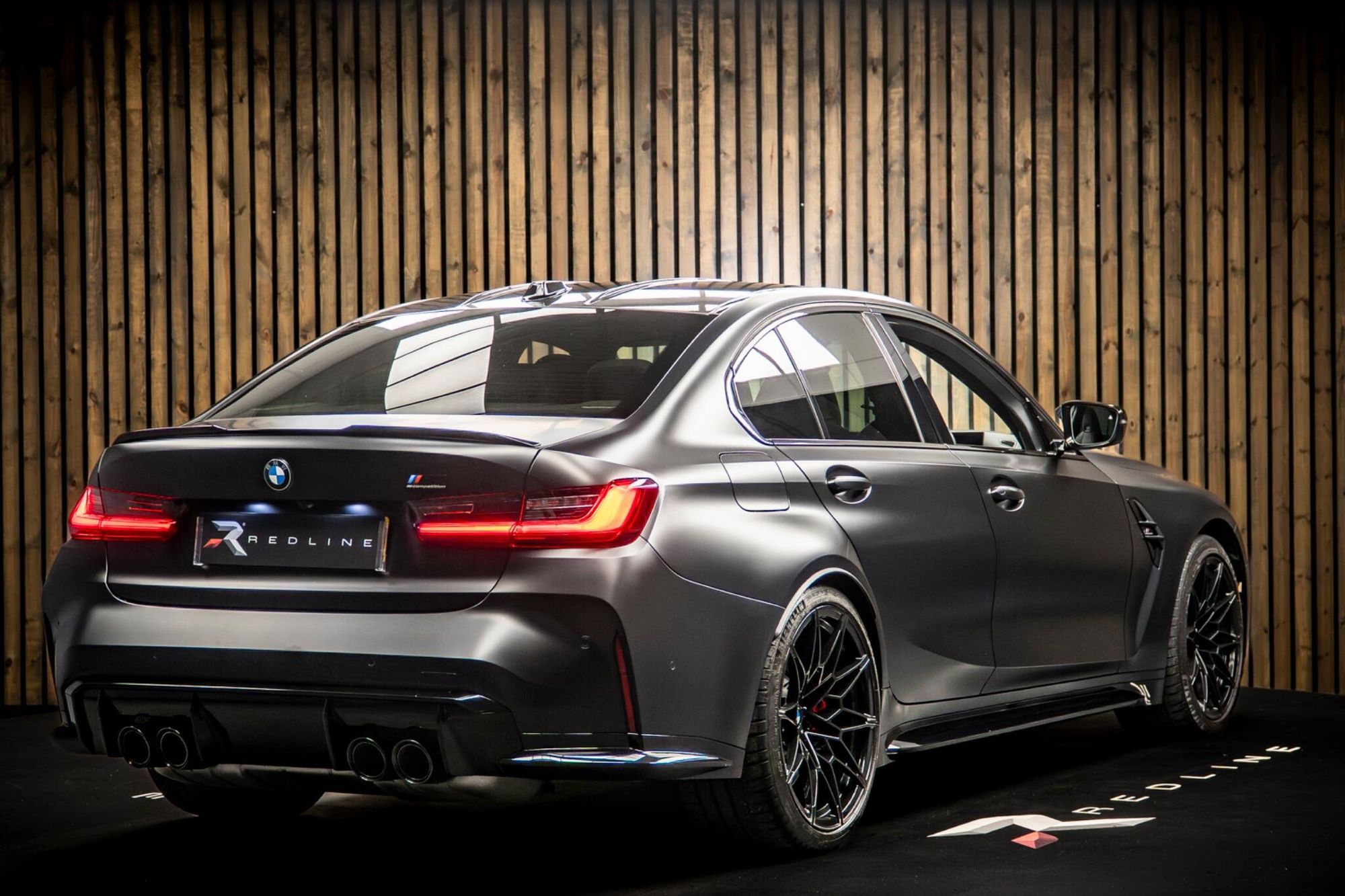 BMW M3 Saloon 3.0 530 Competition M xDrive Steptronic 4 Door Auto for sale UK - Slide 4
