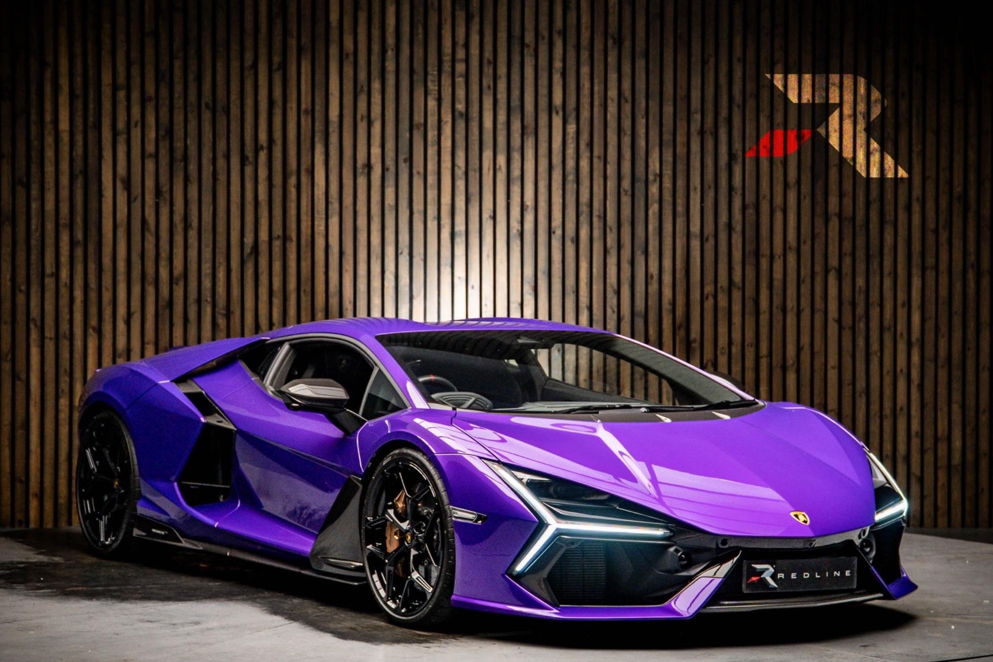 LAMBORGHINI REVUELTO COUPE 6.5 V12 1015 PHEV 2dr DCT