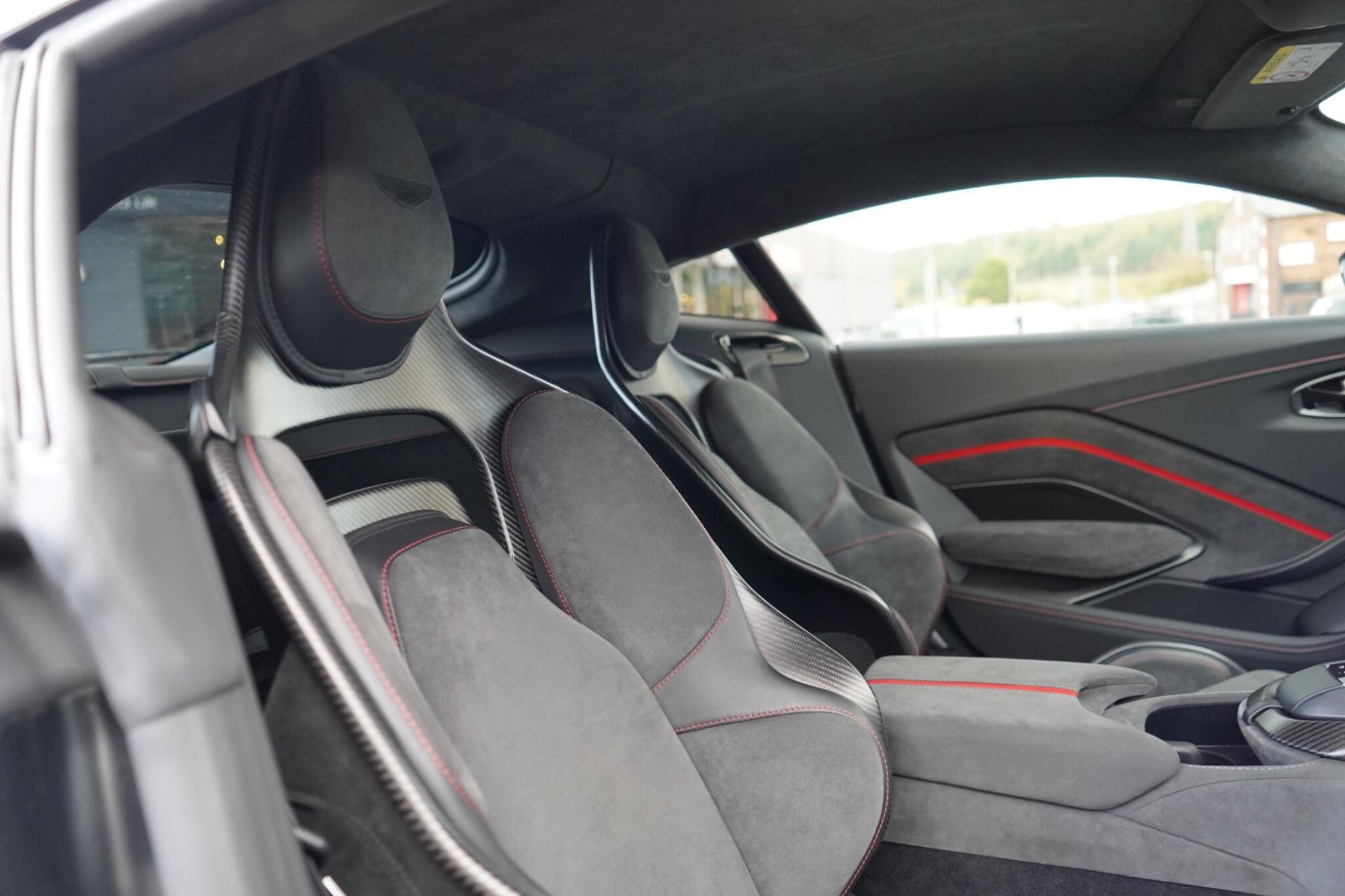 ASTON MARTIN VANTAGE V8 COUPE SPECIAL EDITIONS F1 Edition 2dr ZF 8 Speed Auto for sale UK - Slide 3