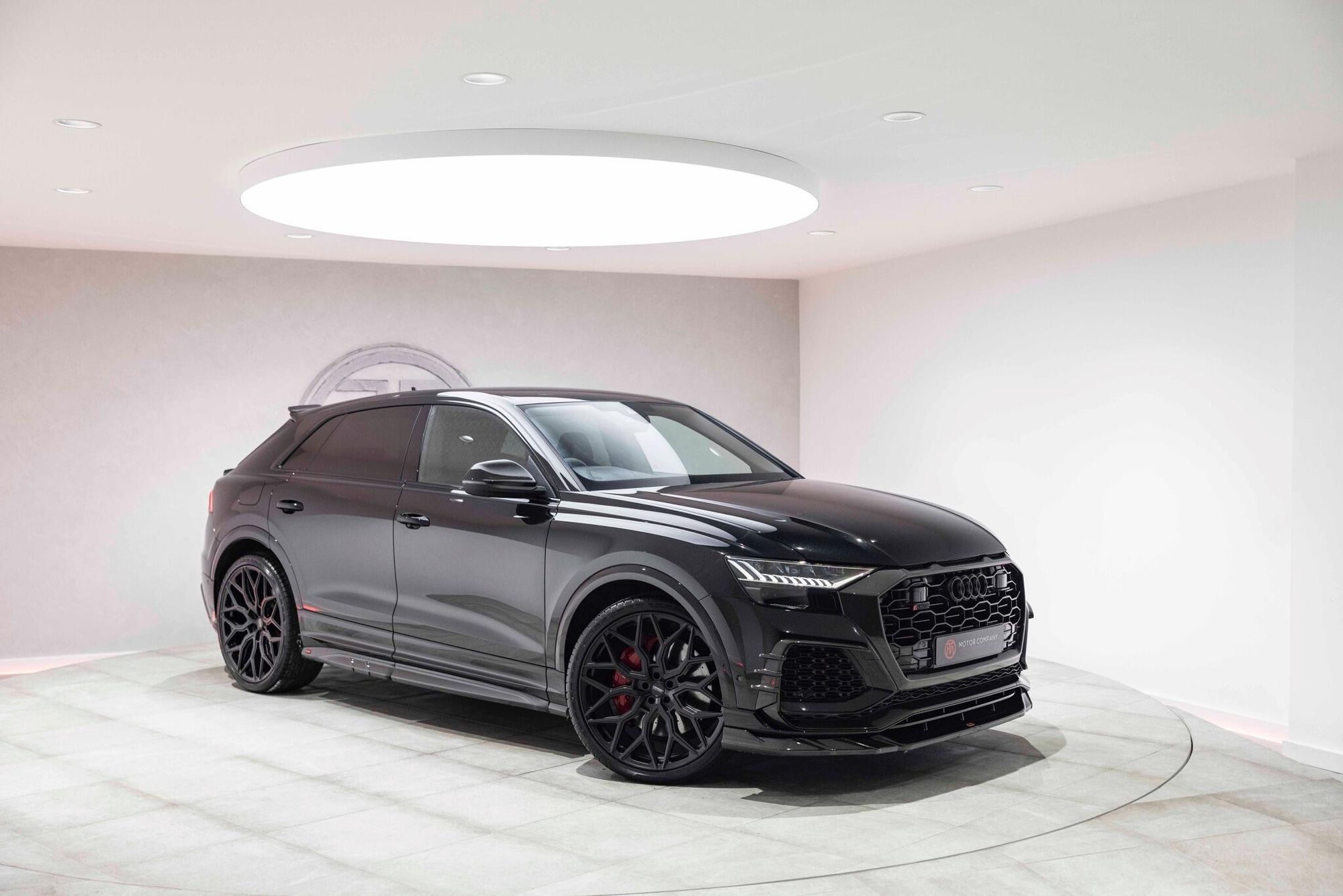 AUDI RS Q8 ESTATE RS Q8 TFSI Quattro Carbon Black 5dr Tiptronic for sale UK - Slide 2