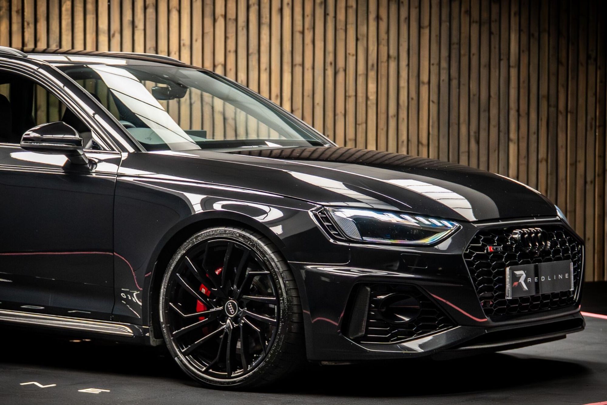 AUDI RS4 RS 4 AVANT RS 4 TFSI Quattro Carbon Black 5dr Tiptronic for sale UK - Slide 10