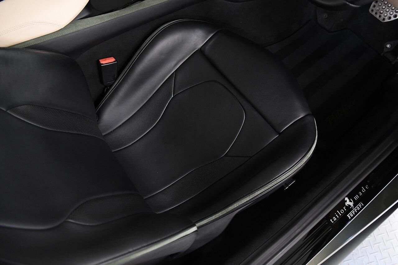 FERRARI PORTOFINO CONVERTIBLE GT 2dr Auto for sale UK - Slide 10