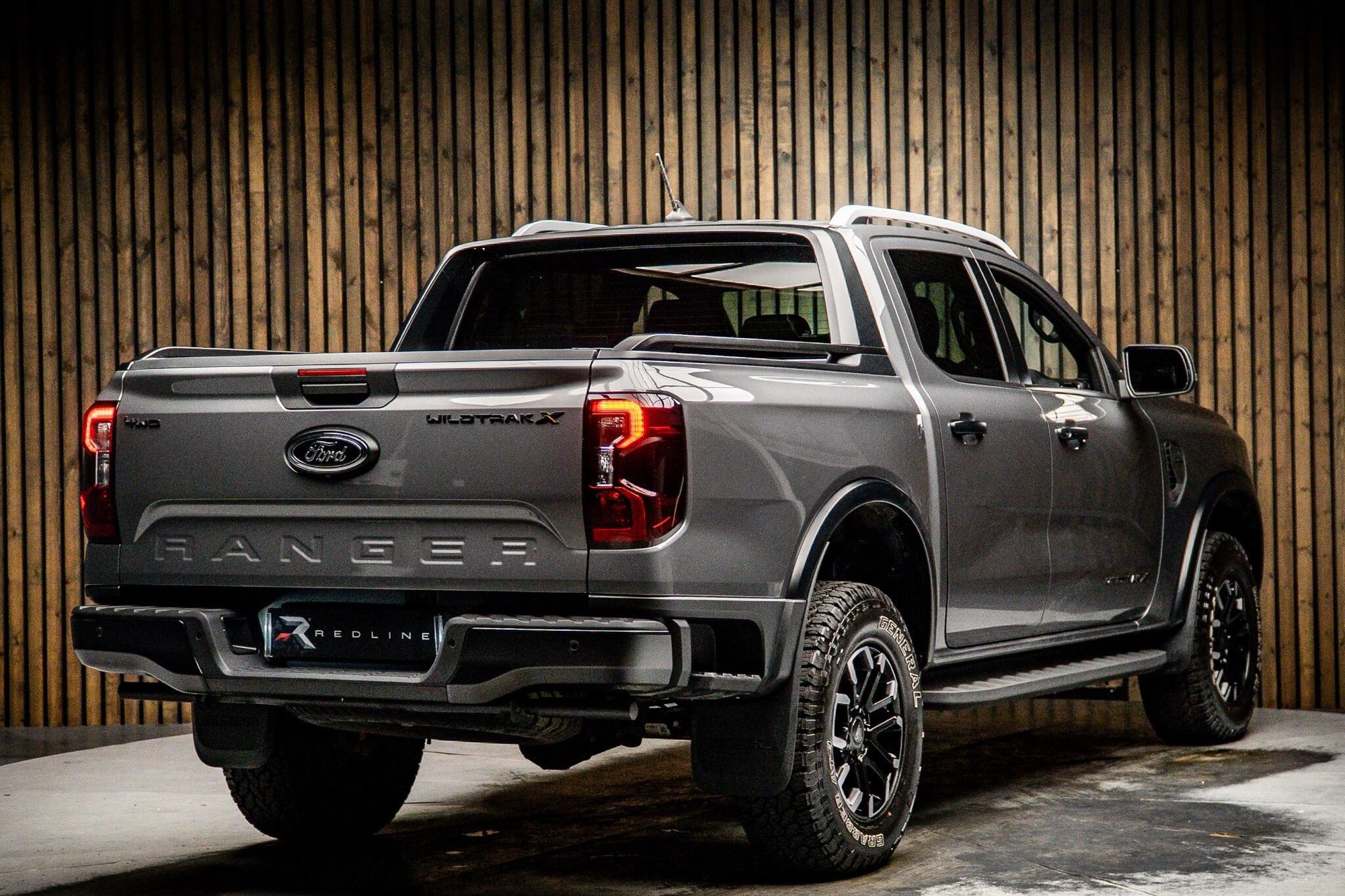 FORD RANGER DIESEL Pick Up D/Cab Wildtrak X 2.0 EcoBlue 205 Auto for sale UK - Slide 4