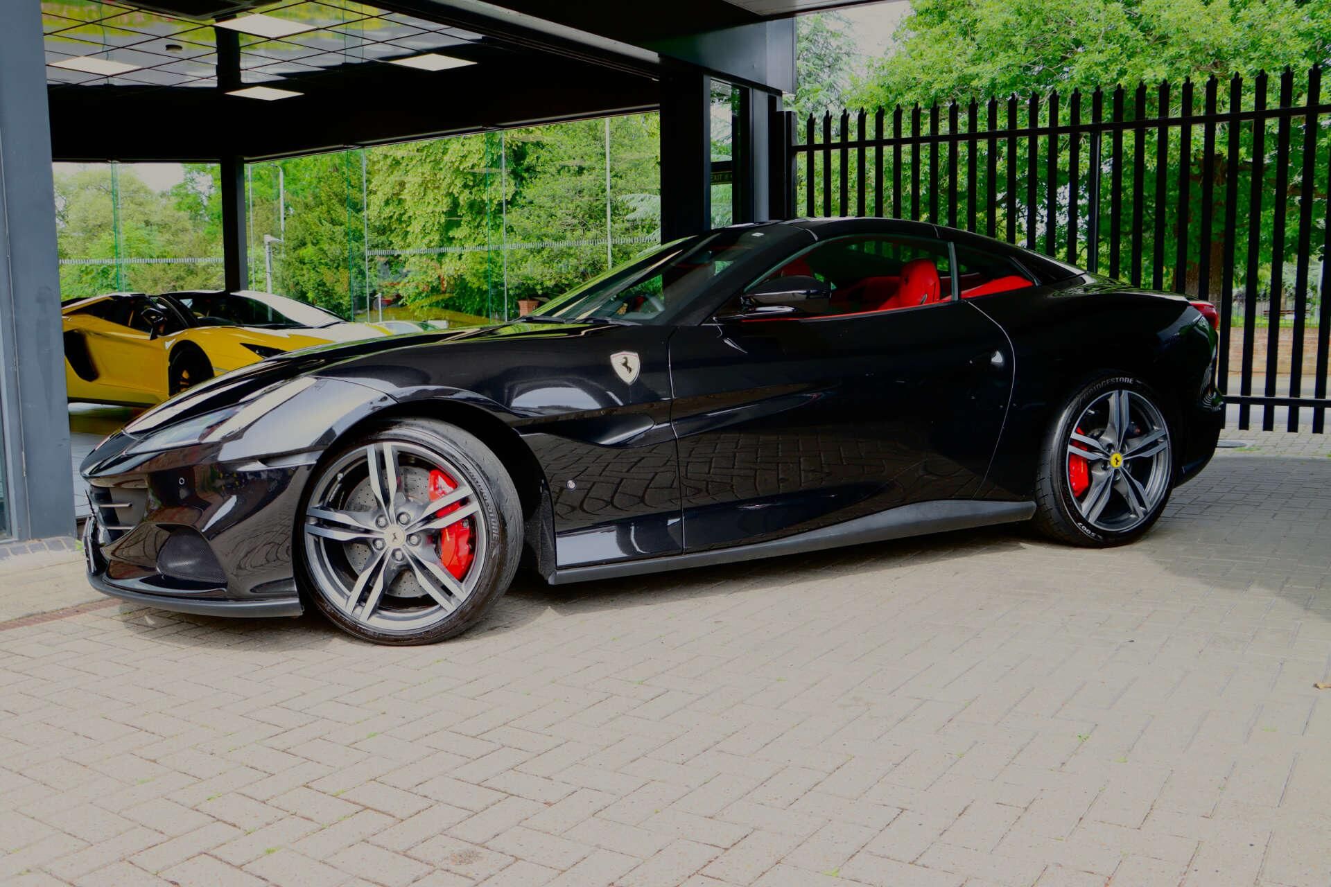 FERRARI Portofino M 2dr Auto for sale UK - Slide 7