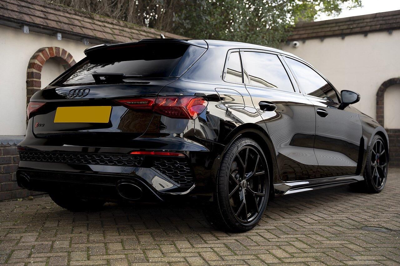 AUDI RS3 RS 3 SPORTBACK RS 3 TFSI Quattro Vorsprung 5dr S Tronic for sale UK - Slide 5