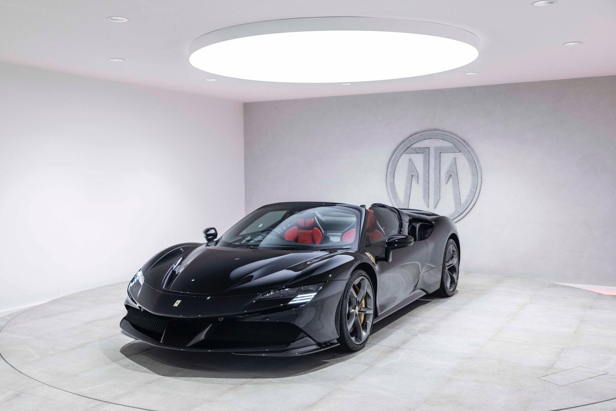 FERRARI SF90 SPIDER 2dr Auto for sale UK - Slide 7