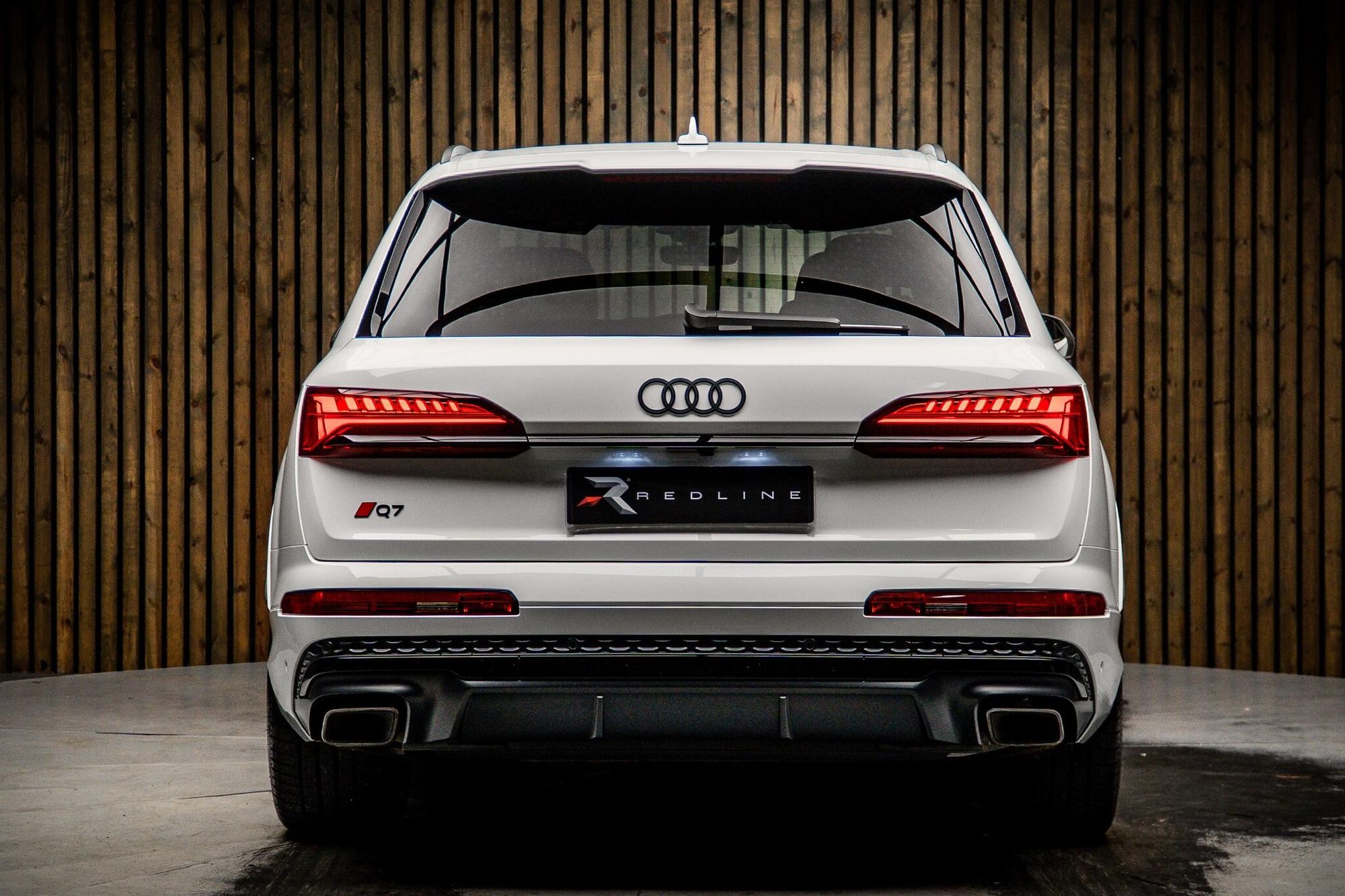 AUDI Q7 DIESEL ESTATE 50 TDI Quattro Black Edition 5dr Tiptronic for sale UK - Slide 6