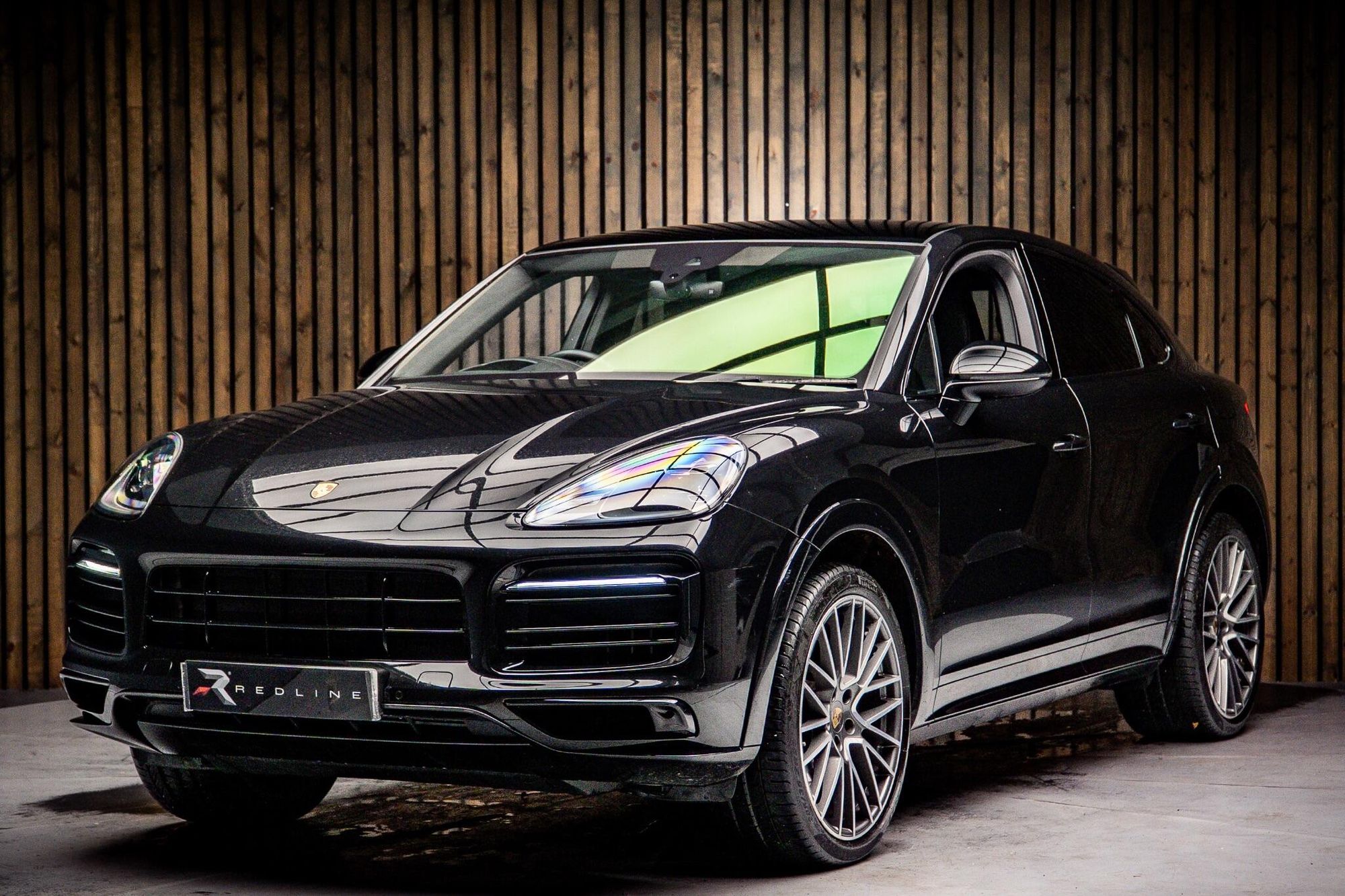 PORSCHE CAYENNE COUPE SPECIAL EDITIONS E-Hybrid Platinum Edition 5dr Tiptronic S for sale UK - Slide 8