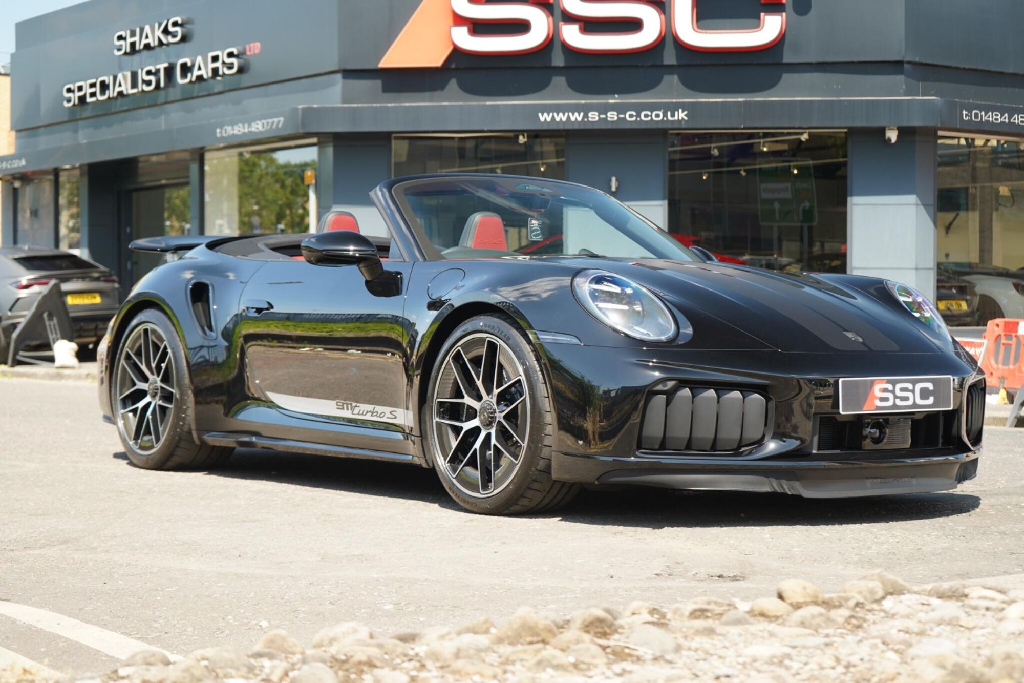 PORSCHE 911 [992] TURBO S CABRIOLET 2dr PDK for sale UK - Slide 4