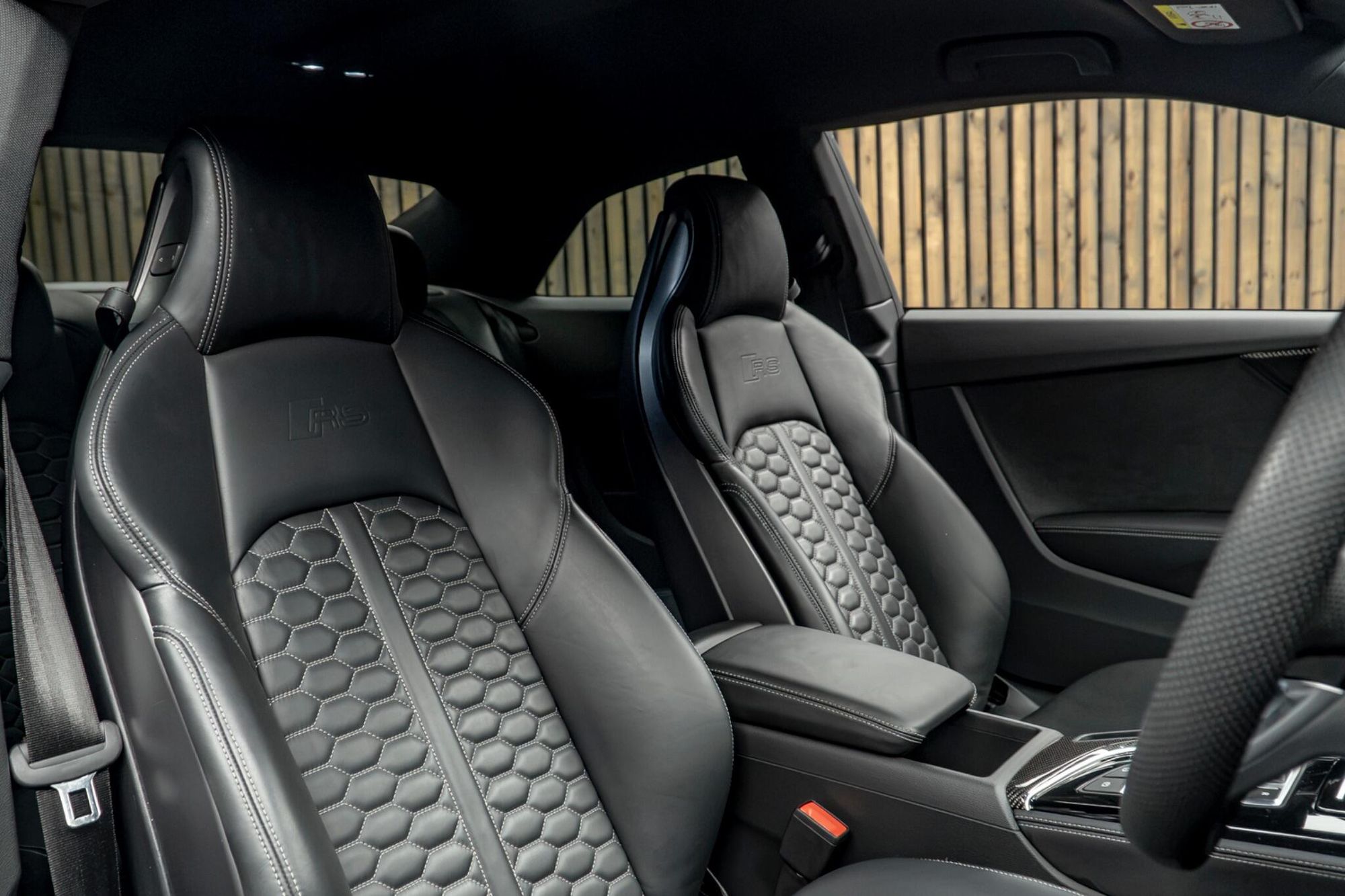 AUDI RS5 RS 5 COUPE RS 5 TFSI Quattro Carbon Black 2dr Tiptronic for sale UK - Slide 2