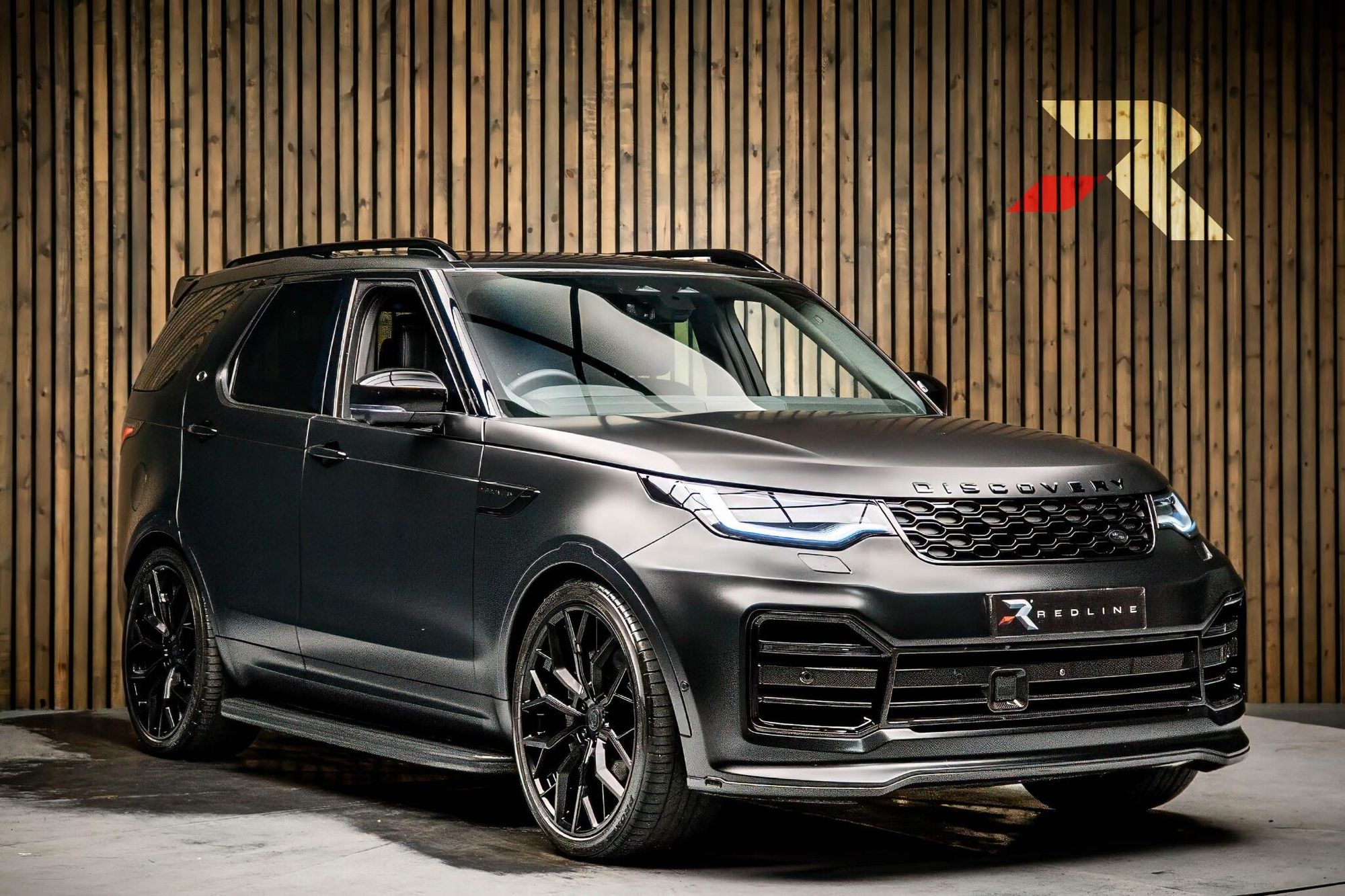 LAND ROVER DISCOVERY DIESEL SW 3.0 D350 Dynamic HSE 5dr Auto for sale UK