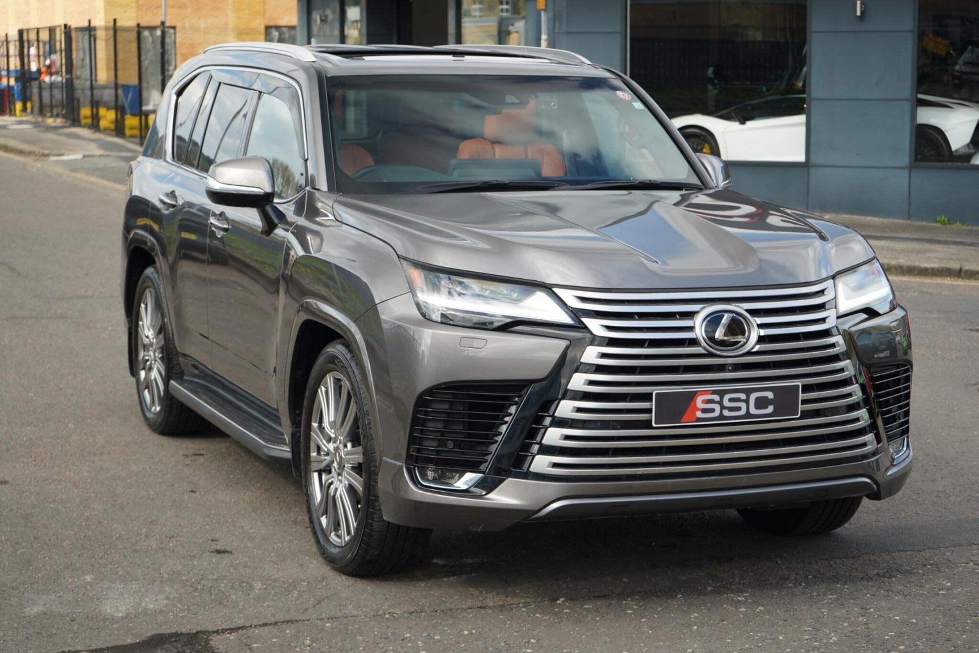 LEXUS RX ESTATE 450h 3.5 Luxury 5dr CVT for sale UK - Slide 6