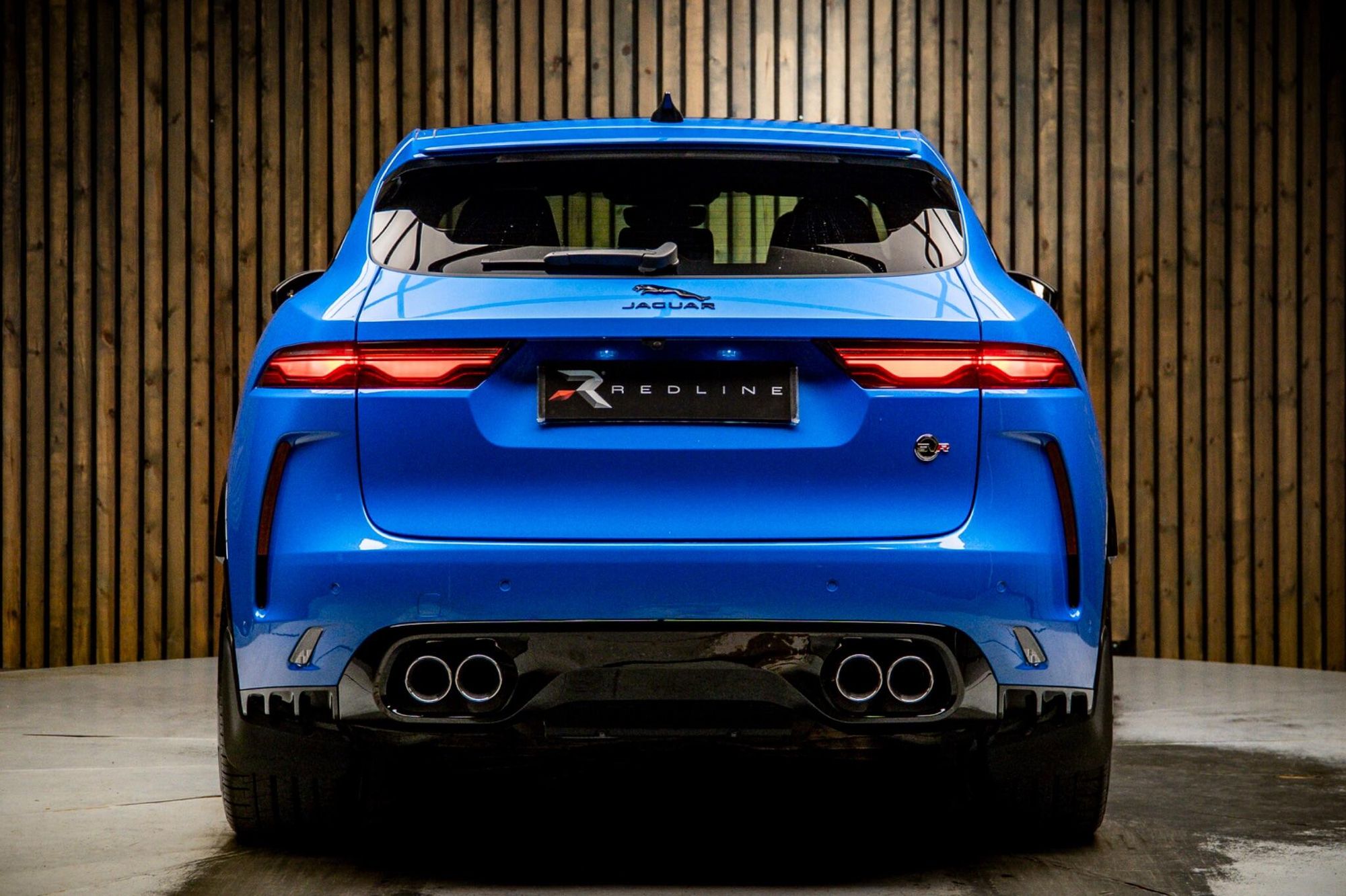 JAGUAR F-PACE ESTATE 5.0 V8 550 SVR 5dr Auto AWD for sale UK - Slide 6