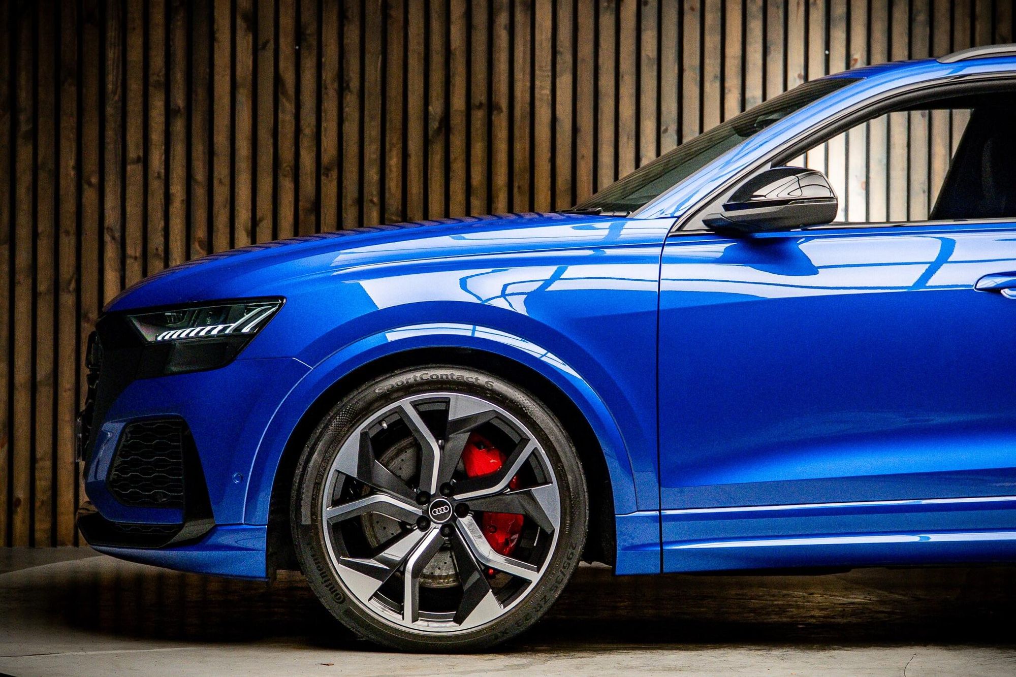 AUDI Q8 ESTATE SQ8 TFSI Quattro Vorsprung 5dr Tiptronic for sale UK - Slide 9