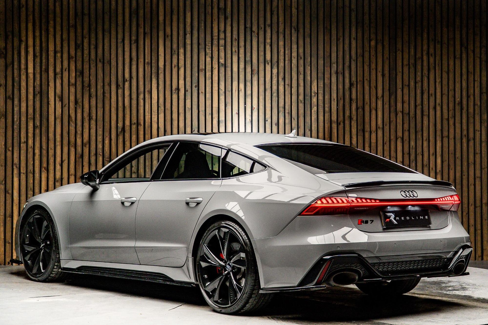 AUDI RS 7 SPORTBACK RS 7 TFSI Quattro Vorsprung 5dr Tiptronic for sale UK - Slide 3