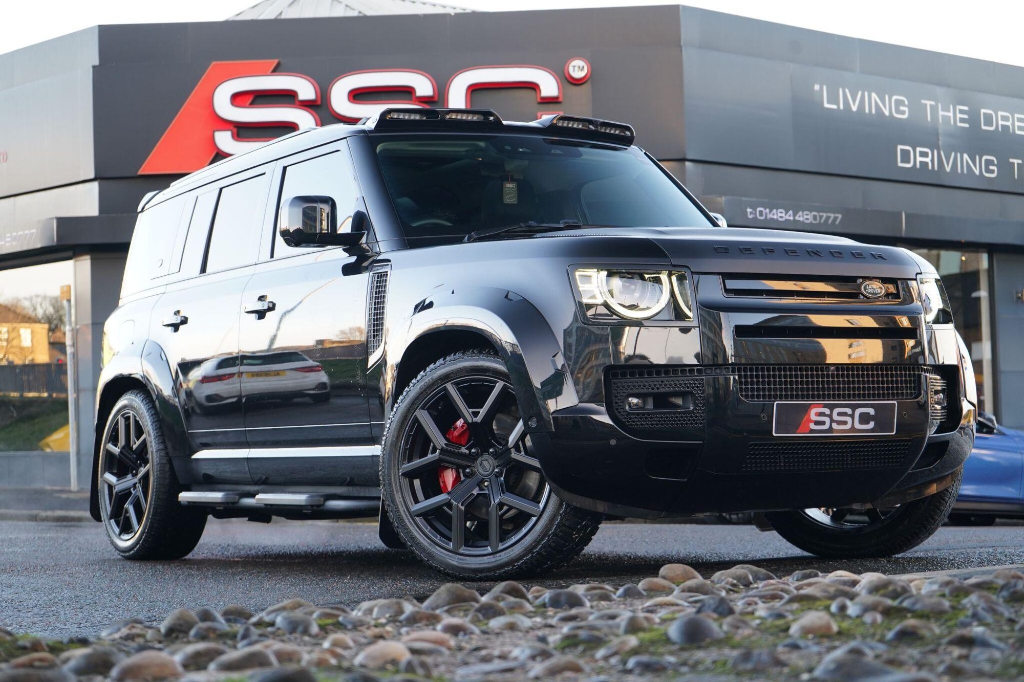 LAND ROVER DEFENDER ESTATE SPECIAL EDITIONS 3.0 P400 XS Edition 110 5dr Auto for sale UK