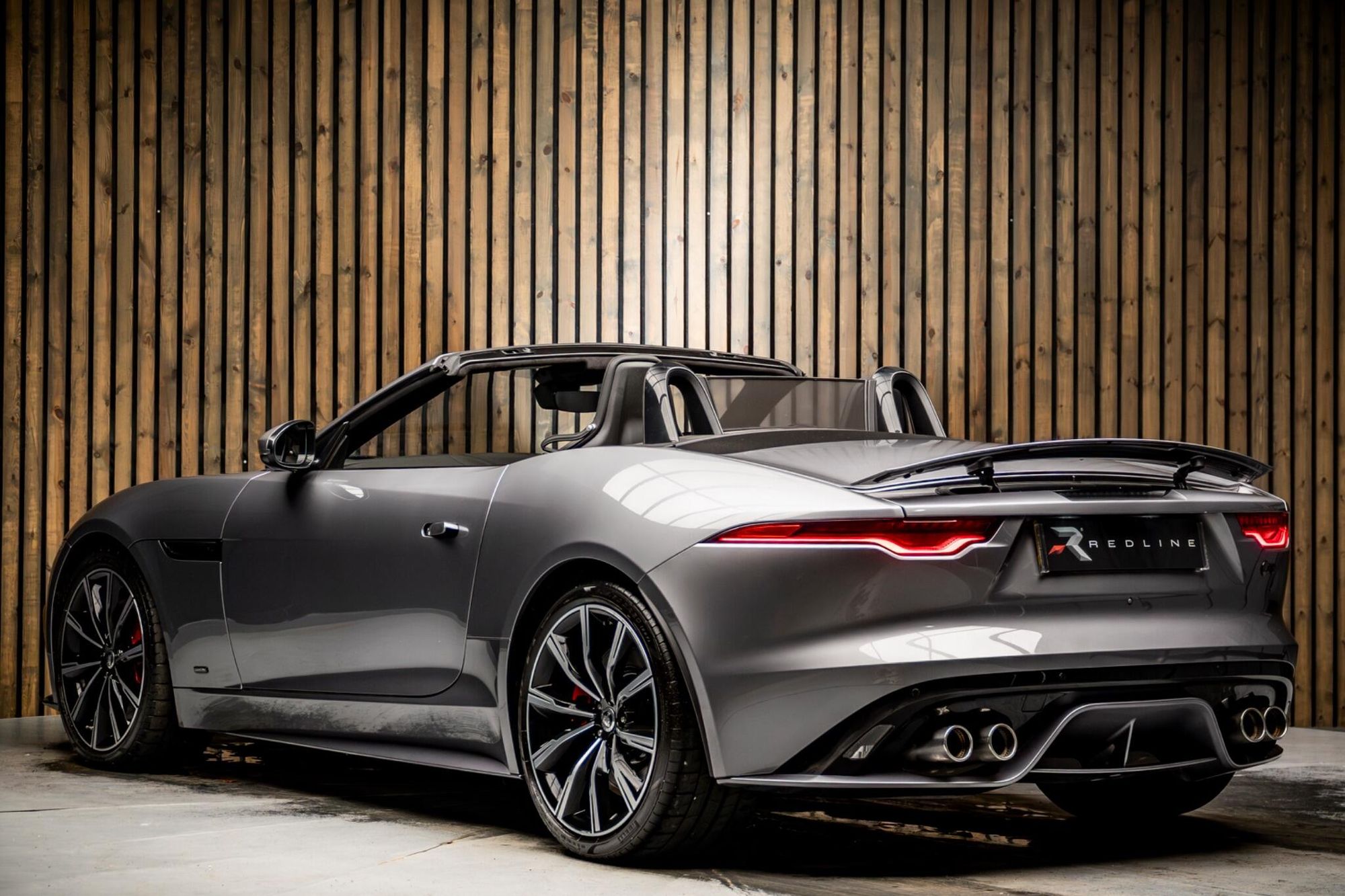 JAGUAR F-TYPE CONVERTIBLE 5.0 P575 Supercharged V8 R 75 2dr Auto AWD for sale UK - Slide 3