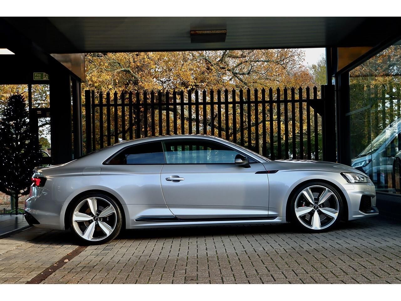 AUDI RS5 RS 5 COUPE SPECIAL EDITION RS 5 TFSI Quattro Audi Sport Edn 2dr Tiptronic for sale UK - Slide 4