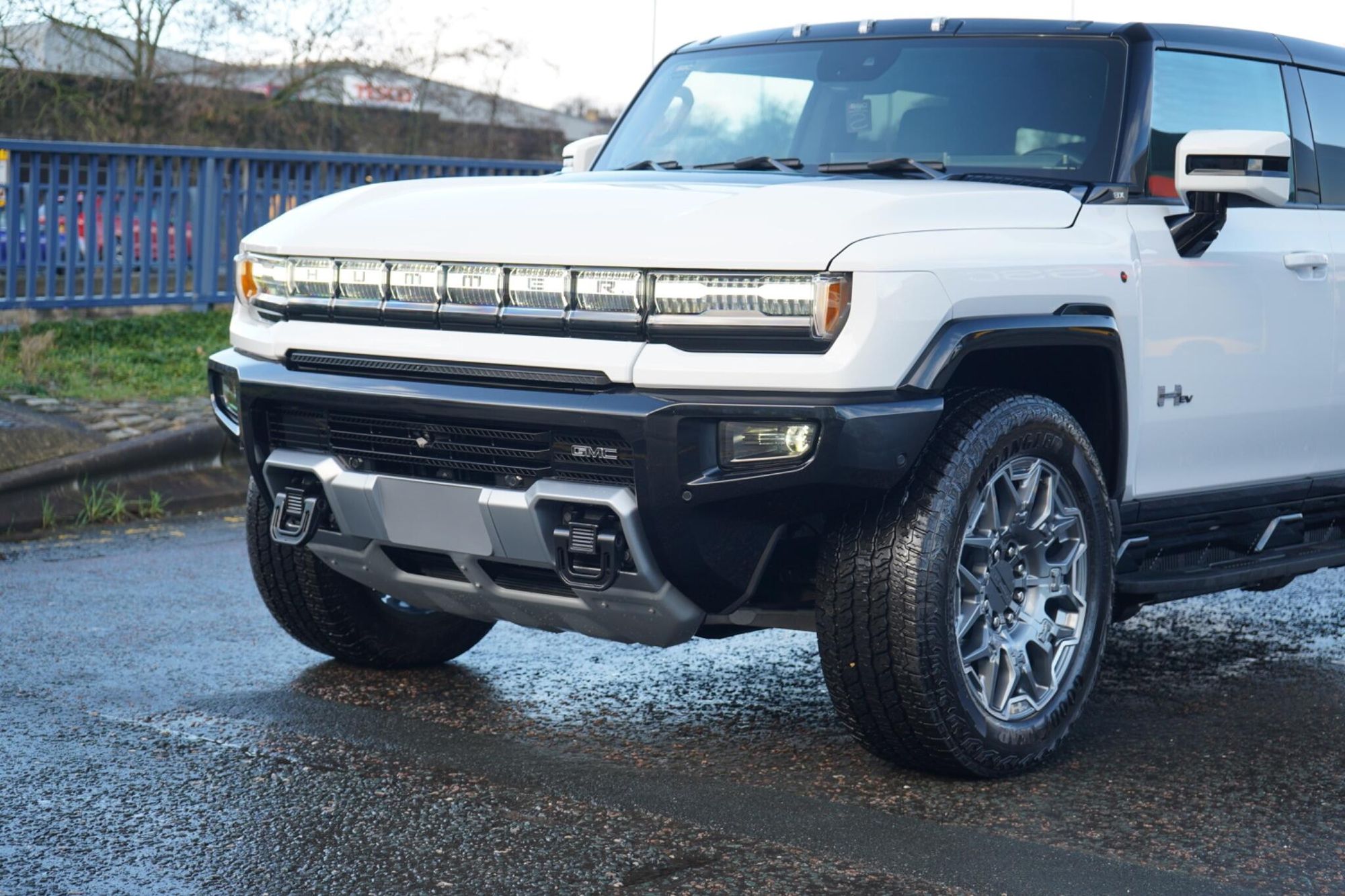 GMC Hummer 3X for sale UK - Slide 8