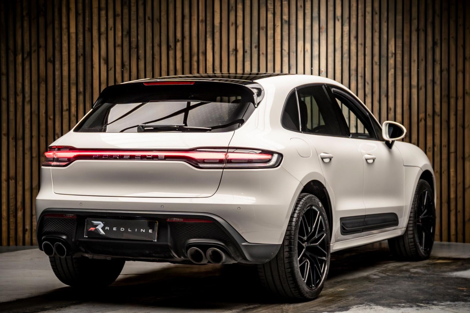 PORSCHE MACAN ESTATE 5dr PDK for sale UK - Slide 4