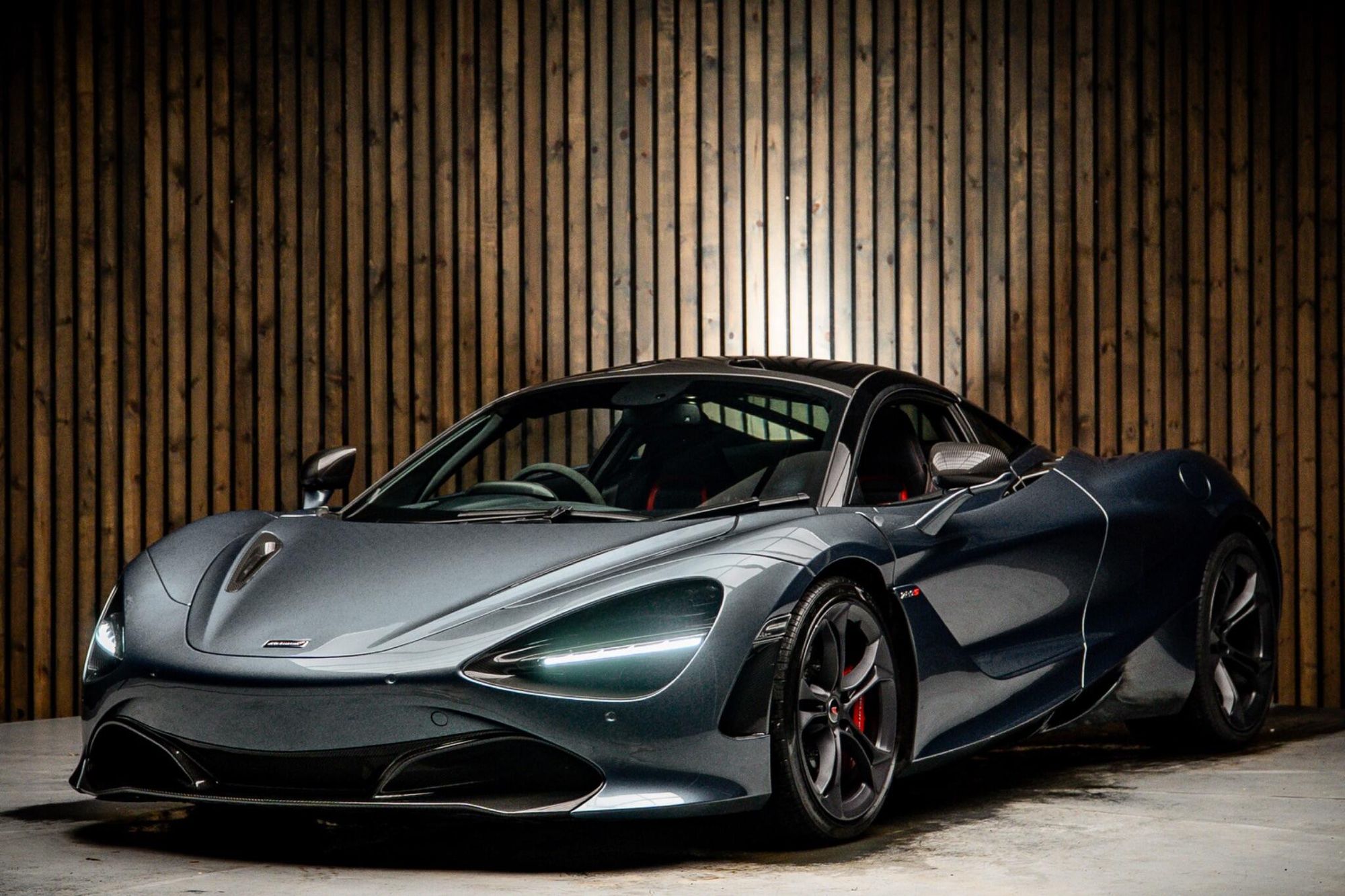 MCLAREN 720 S COUPE V8 Performance 2dr SSG Auto for sale UK - Slide 8