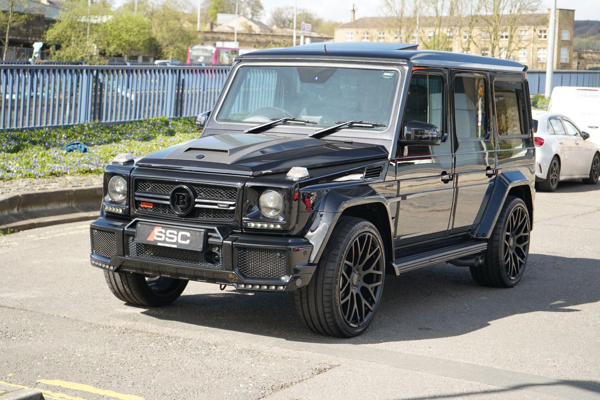 MERCEDES-BENZ G CLASS AMG STATION WAGON G63 [571] 5dr Tip Auto for sale UK - Slide 8