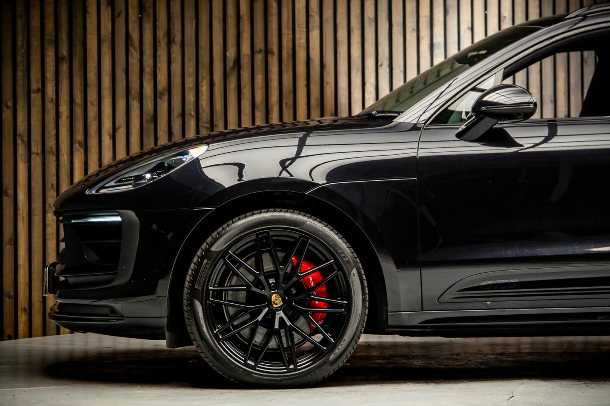 PORSCHE MACAN ESTATE GTS 5dr PDK for sale UK - Slide 9