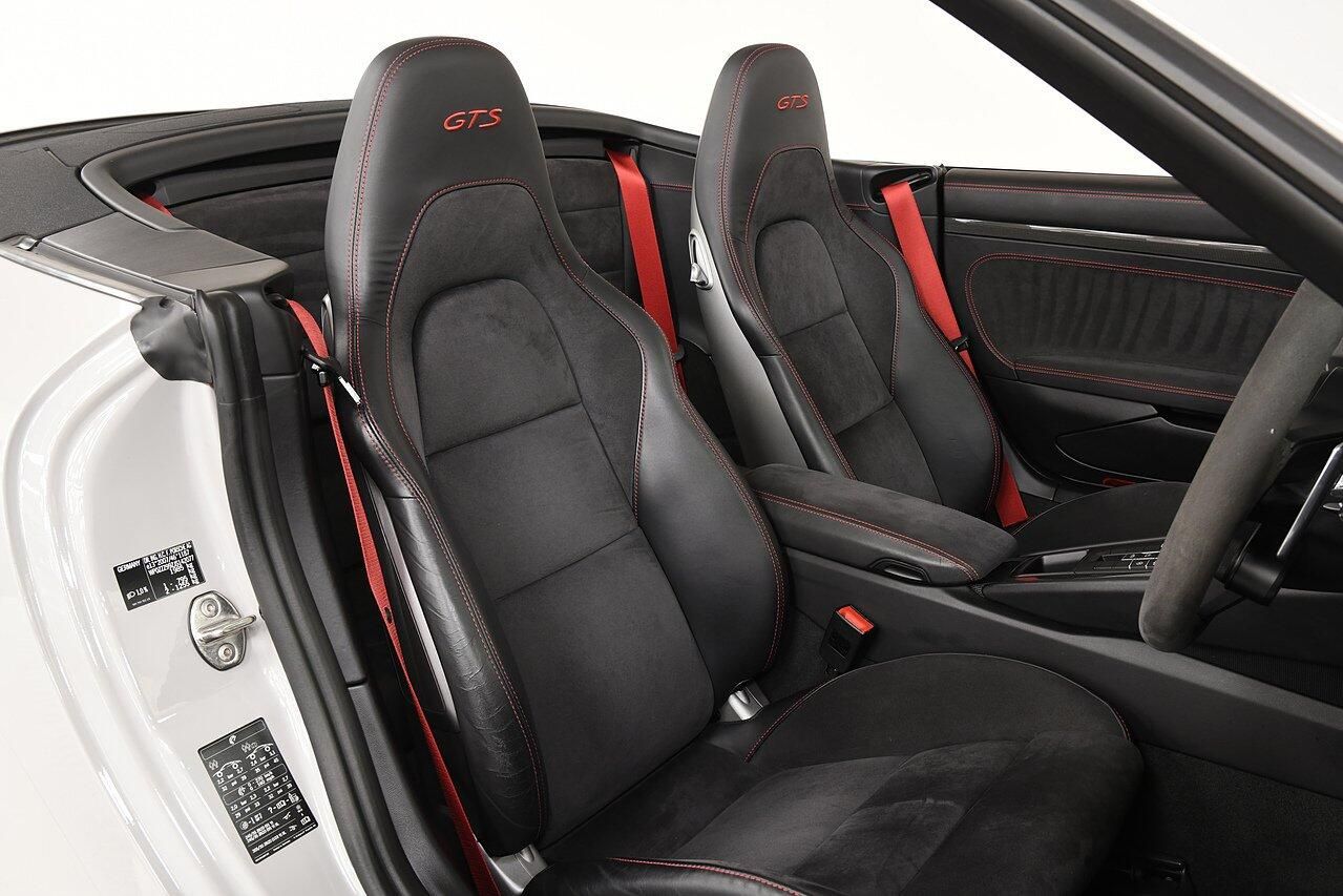 PORSCHE 911 [991] CARRERA CABRIOLET GTS 2dr PDK for sale UK - Slide 8