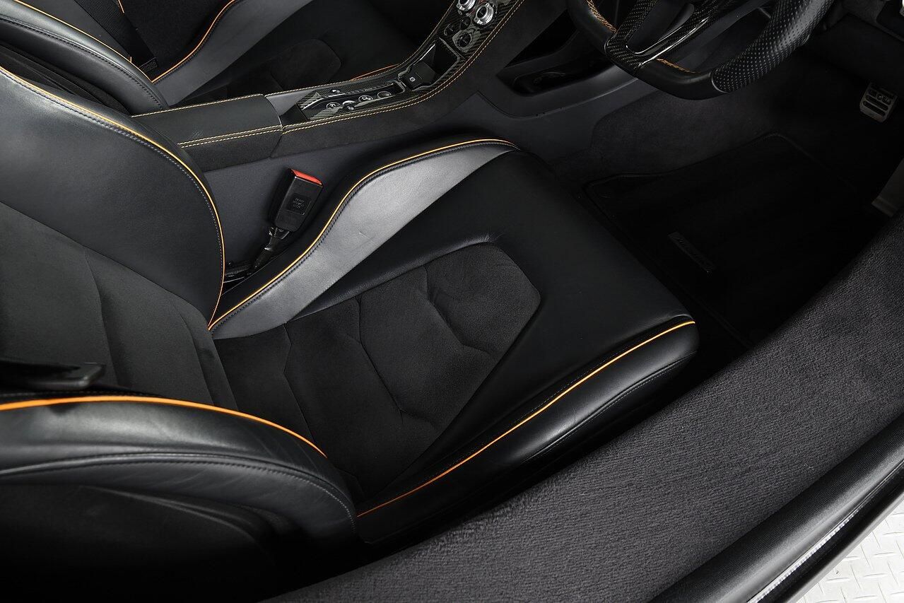 MCLAREN 650 S COUPE V8 2dr SSG Auto for sale UK - Slide 10