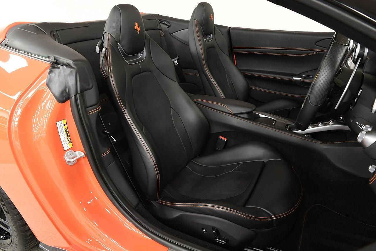 FERRARI PORTOFINO CONVERTIBLE GT 2dr Auto for sale UK - Slide 7