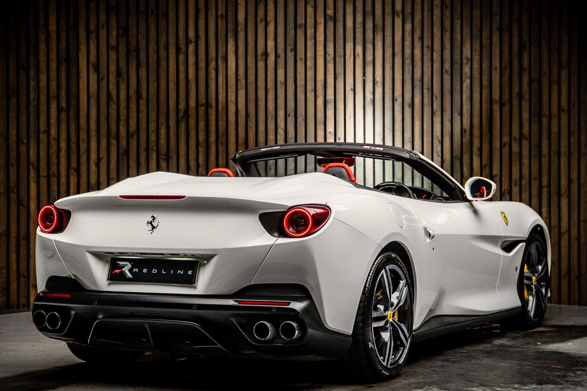 FERRARI PORTOFINO CONVERTIBLE GT 2dr Auto for sale UK - Slide 4