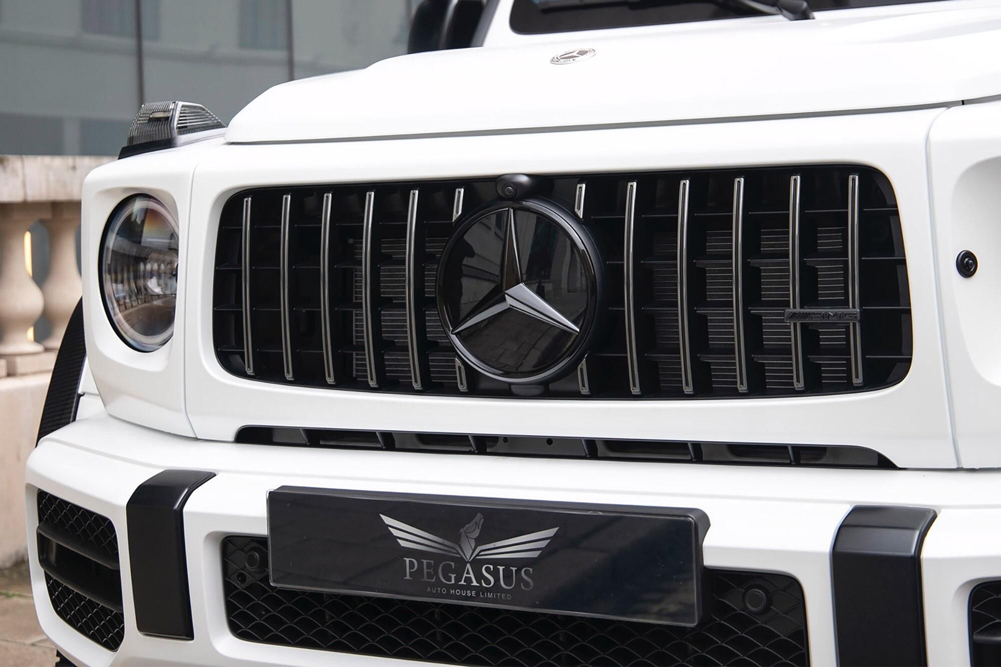 MERCEDES-BENZ G CLASS AMG STATION WAGON SPECIAL EDITIONS G63 4×4 Squared [LHD] 5dr 9G-Tronic for sale UK - Slide 4