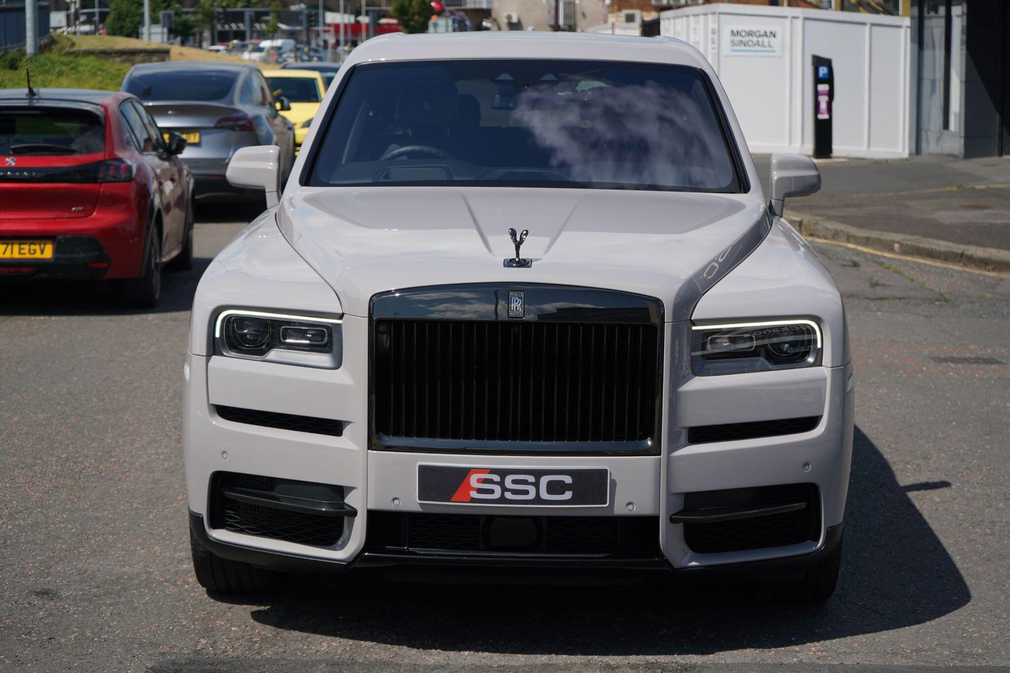 ROLLS-ROYCE CULLINAN ESTATE Black Badge 5dr Auto for sale UK - Slide 9