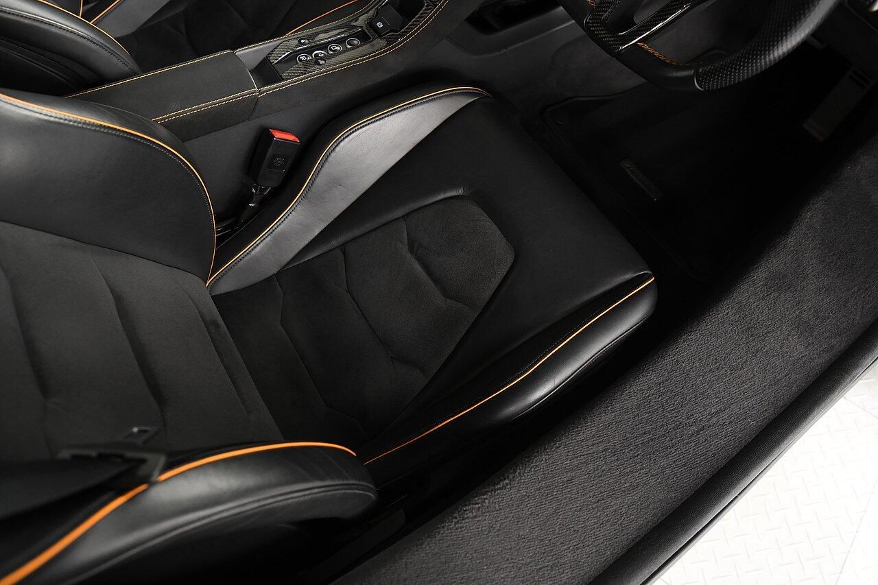 MCLAREN 650 S COUPE V8 2dr SSG Auto for sale UK - Slide 9