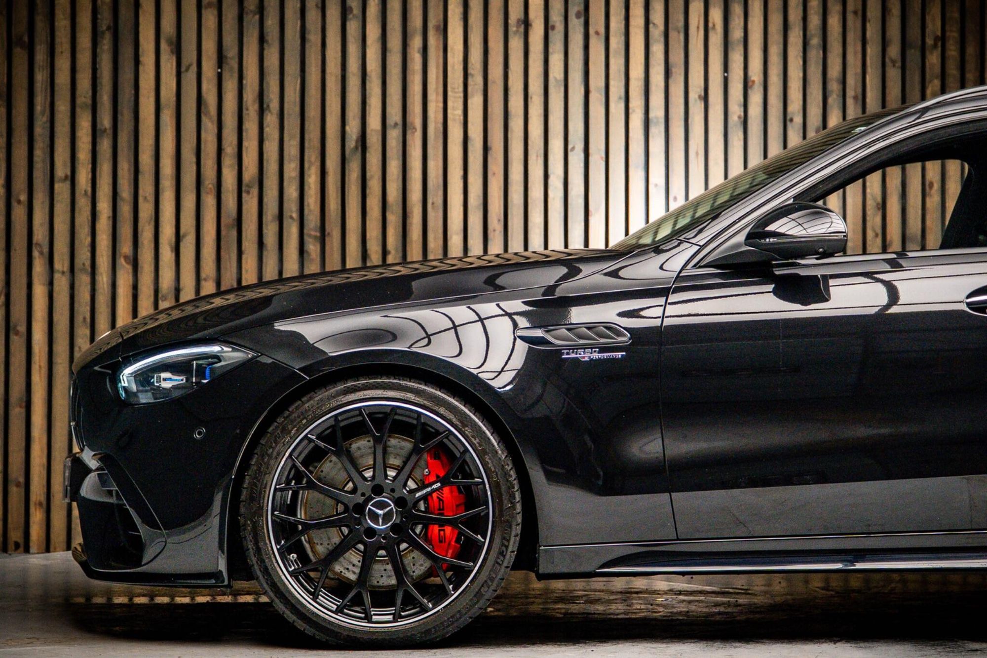 MERCEDES-BENZ C CLASS AMG ESTATE C63 S e 4Matic+ Night Ed Premium + 5dr MCT for sale UK - Slide 8