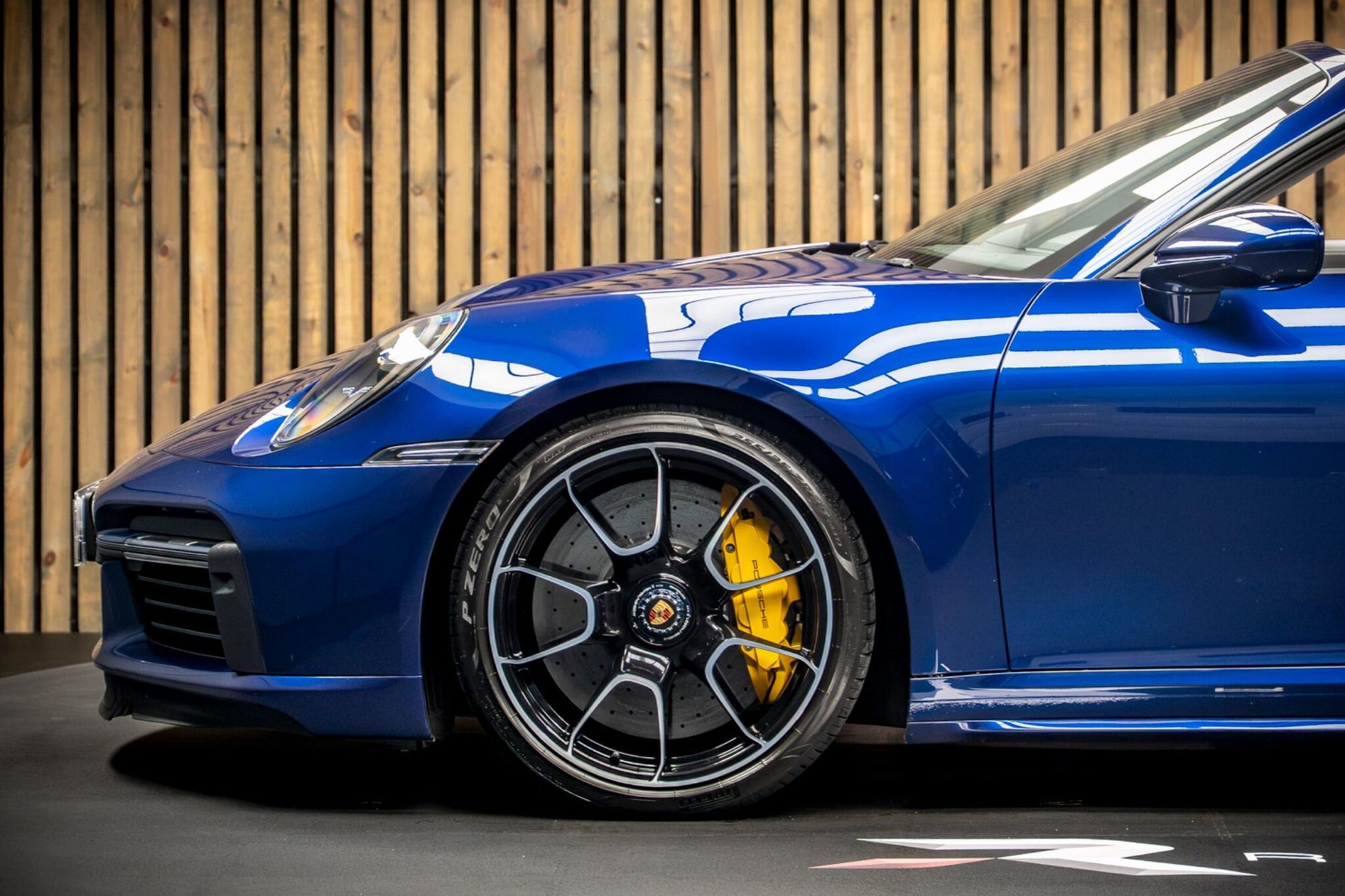 PORSCHE 911 [992] TURBO CABRIOLET S 2dr PDK for sale UK - Slide 9