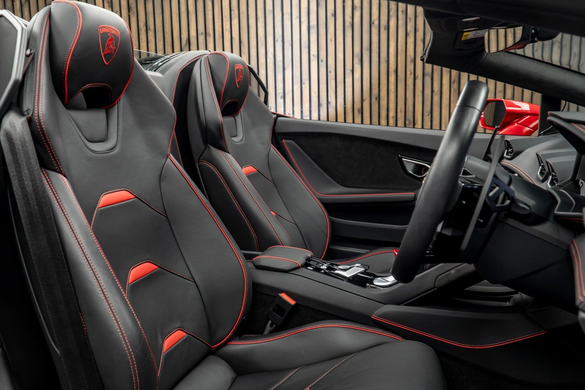 LAMBORGHINI HURACAN LP 640-4 EVO 60th Anniversary Spyder sports for sale UK - Slide 2